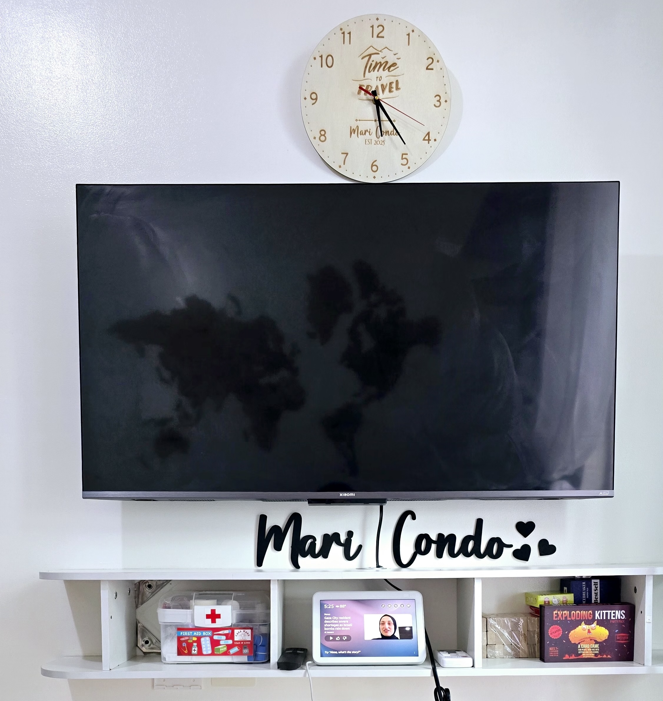 Mari Condo Hostel Living Room